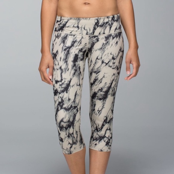 lululemon athletica Pants - Lululemon wunder under crop great granite leggings